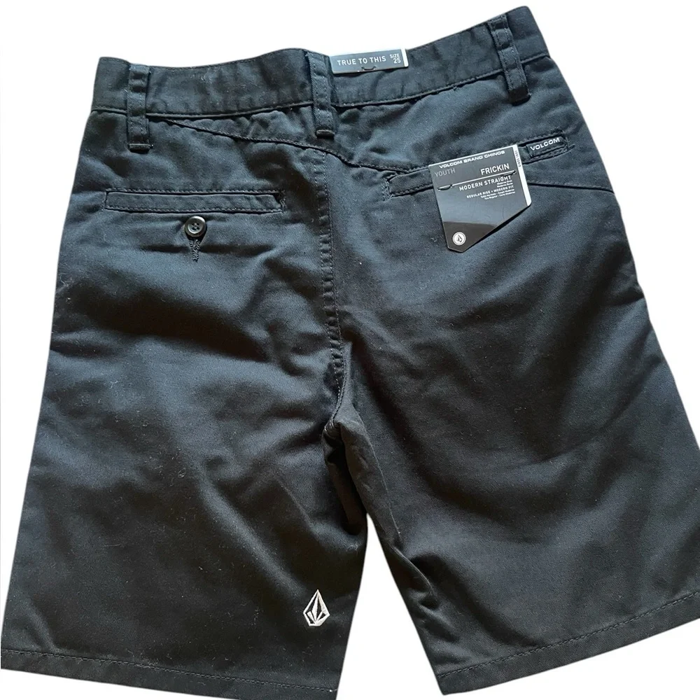 Volcom NWT Youth 25 True To This Black Shorts
